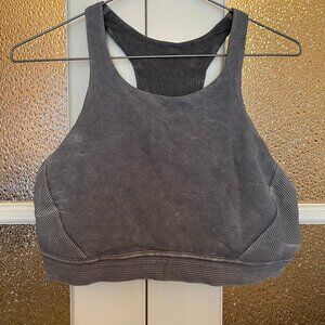 Lululemon 🍋 Ribbed Distressed Sports Bra - Grey Size 12